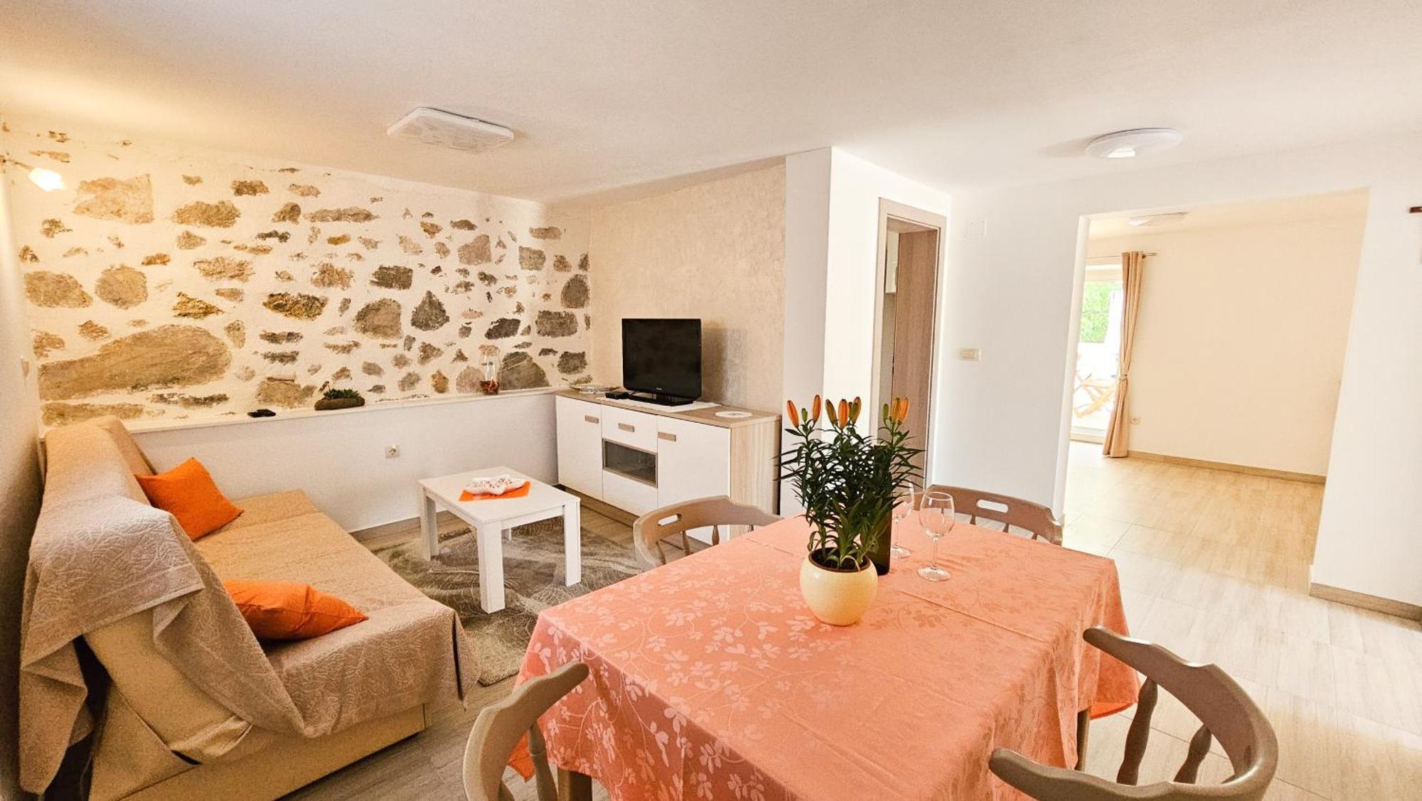 Apartman Petra Vrh  Exterior photo